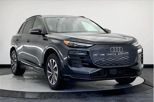2025 Audi Q6 e-tron Premium