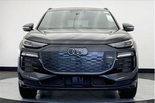 2025 Audi Q6 e-tron Premium
