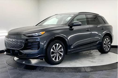 2025 Audi Q6 e-tron Premium