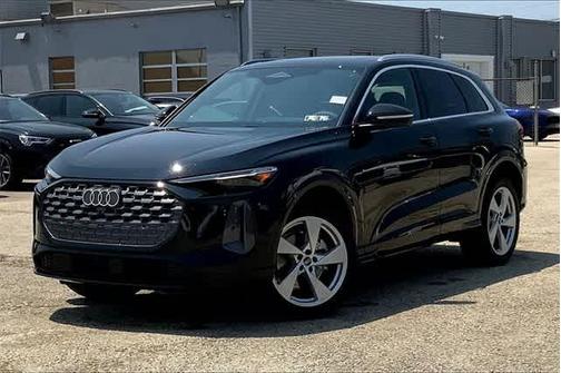 2025 Audi Q5 2.0T quattro Premium