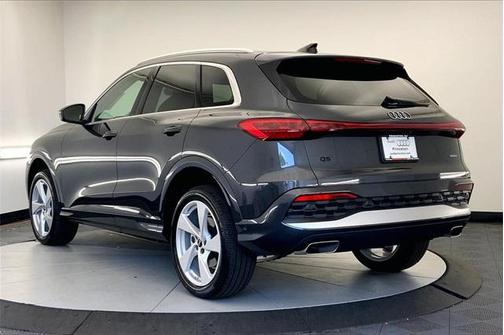 2025 Audi Q5 2.0T quattro Premium