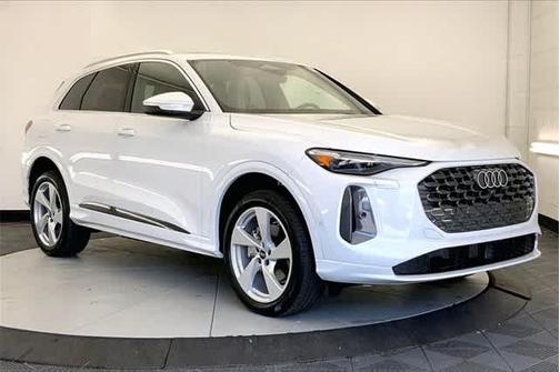 2025 Audi Q5 2.0T quattro Premium