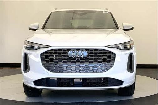 2025 Audi Q5 2.0T quattro Premium