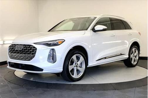 2025 Audi Q5 2.0T quattro Premium