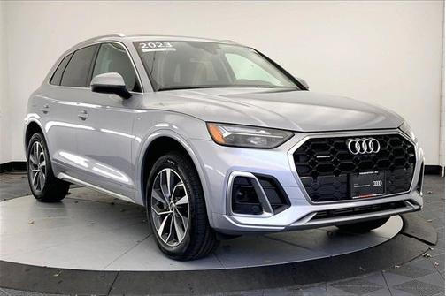2023 Audi Q5 Premium Plus 45 TFSI S line quattro