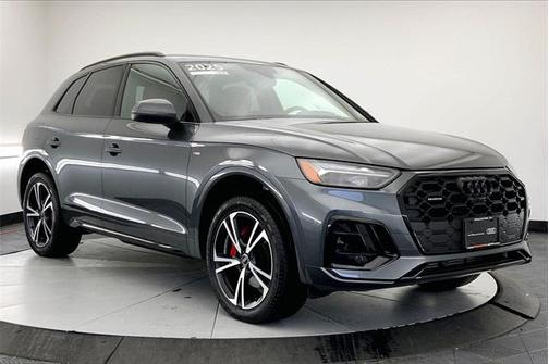 2025 Audi Q5 Premium Plus 45 TFSI S line quattro S tronic