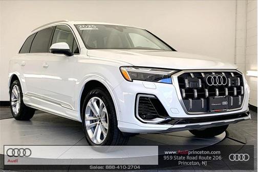 2025 Audi Q7 Premium Plus 55 TFSI quattro Tiptronic