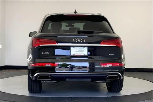 2025 Audi Q5 55 S line quattro Premium