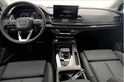 2025 Audi Q5 55 S line quattro Premium