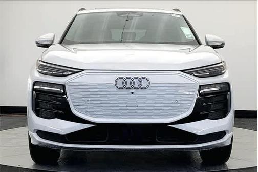 2025 Audi Q6 e-tron Premium