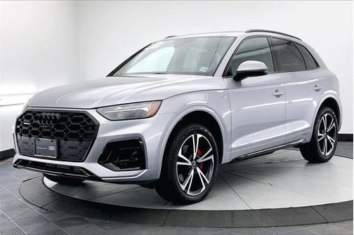 2025 Audi Q5 Premium Plus 45 TFSI S line quattro S tronic