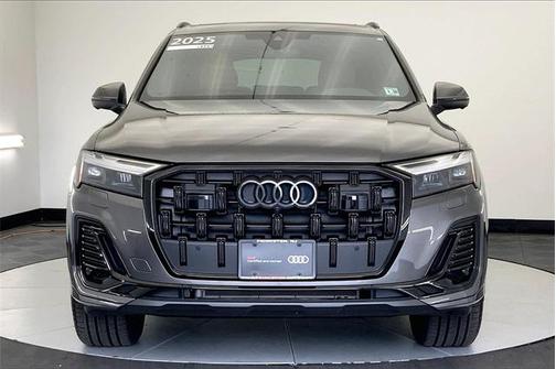 2025 Audi Q7 Premium Plus 45 TFSI quattro Tiptronic