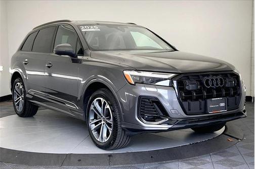 2025 Audi Q7 Premium Plus 45 TFSI quattro Tiptronic