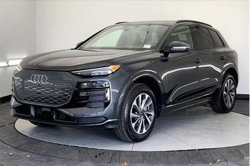 2025 Audi Q6 e-tron Premium