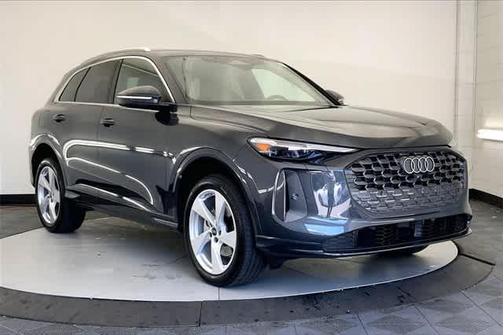2025 Audi Q5 2.0T quattro Premium