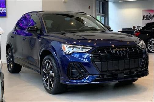 2025 Audi Q3 45 S line Premium