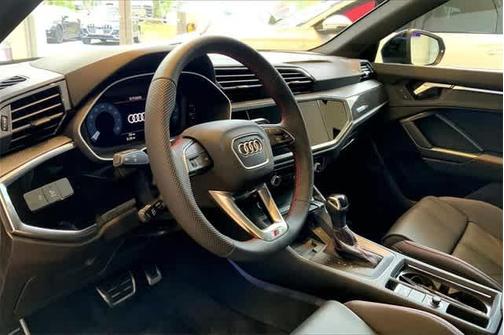 2025 Audi Q3 45 S line Premium