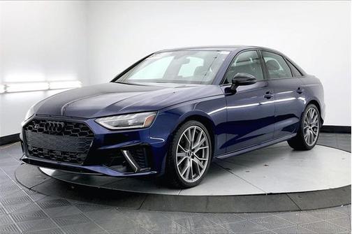 2022 Audi S4 Premium Plus TFSI quattro Tiptronic