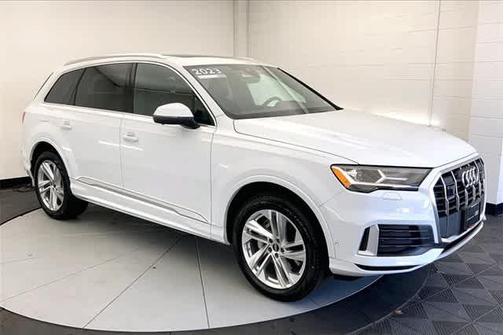 2023 Audi Q7 45 Premium