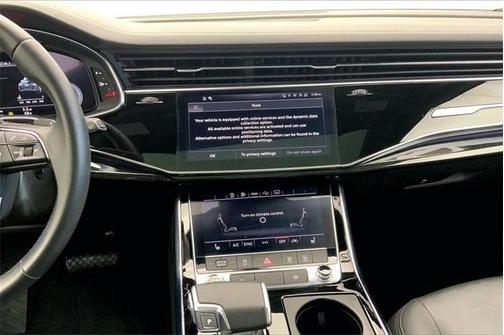 2023 Audi Q7 45 Premium