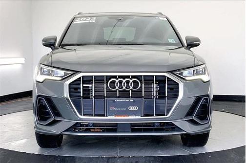 2023 Audi Q3 Premium 45 TFSI S line quattro Tiptronic