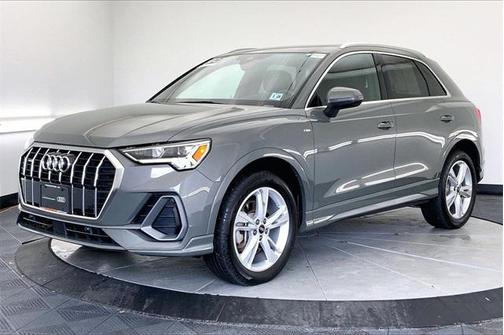 2023 Audi Q3 Premium 45 TFSI S line quattro Tiptronic