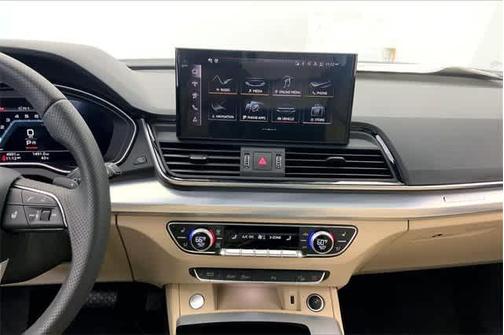 2025 Audi Q5 45 S line quattro Premium