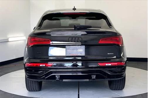 2025 Audi Q5 45 S line quattro Premium