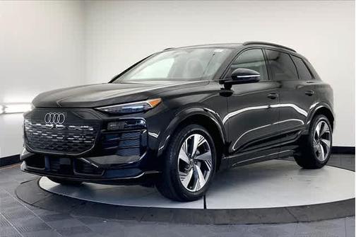 2025 Audi Q6 e-tron Premium