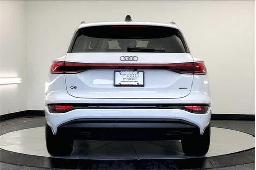 2025 Audi Q6 e-tron Premium