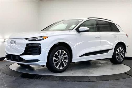2025 Audi Q6 e-tron Premium