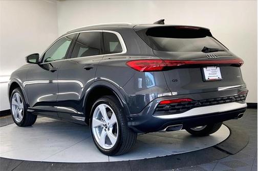 2025 Audi Q5 2.0T quattro Premium