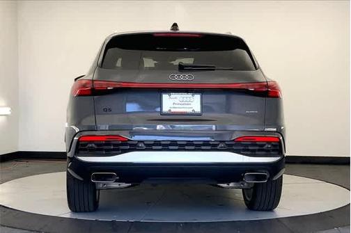 2025 Audi Q5 2.0T quattro Premium