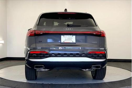 2025 Audi Q5 2.0T quattro Premium