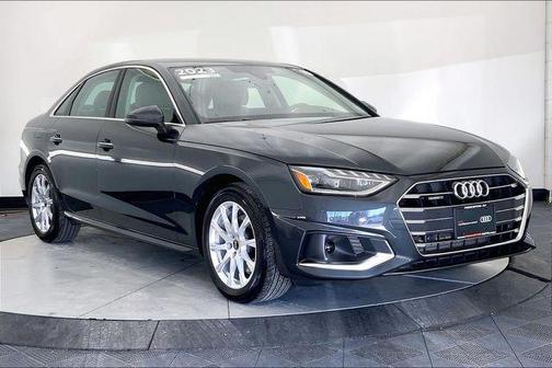 2023 Audi A4 Premium 40 TFSI quattro S tronic