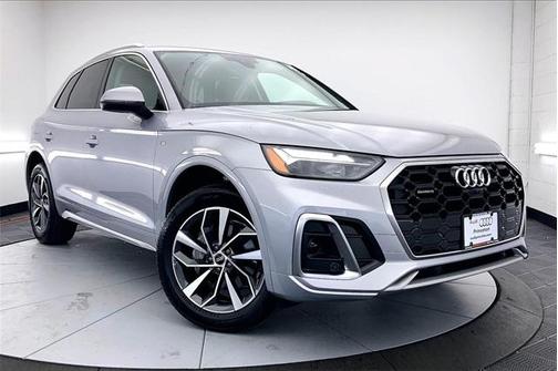 2023 Audi Q5 45 S line quattro Premium