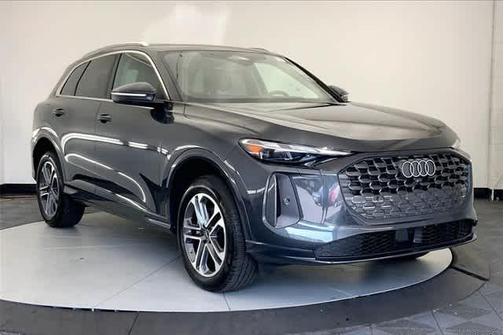 2025 Audi Q5 2.0T quattro Premium