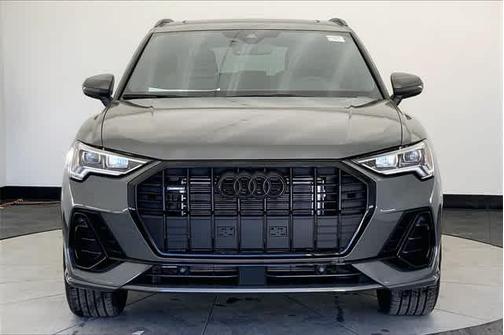 2025 Audi Q3 45 S line Premium