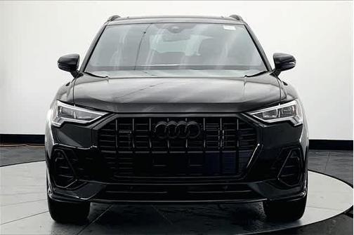 2025 Audi Q3 45 S line Premium
