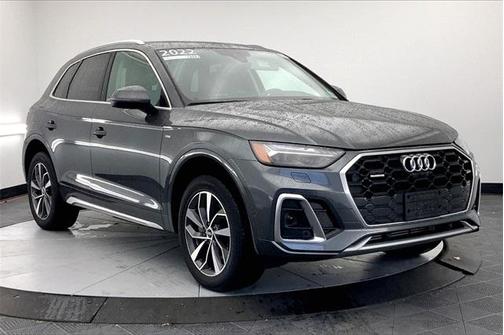 2022 Audi Q5 45 S line Prestige