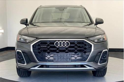 2022 Audi Q5 45 S line Prestige