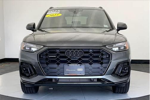 2025 Audi Q5 45 S line quattro Premium