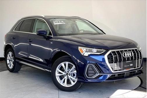 2024 Audi Q3 45 S line Premium