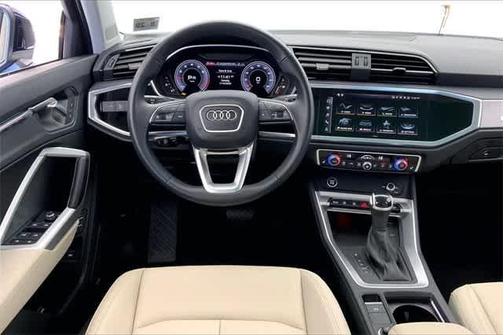 2024 Audi Q3 45 S line Premium