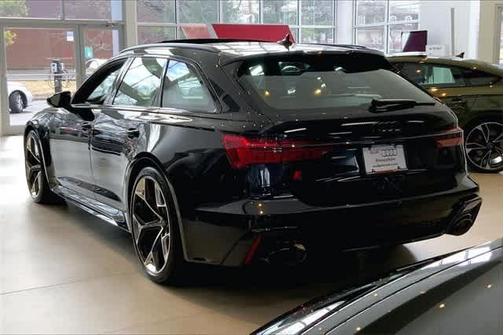2025 Audi RS 6 Avant 4.0T quattro performance