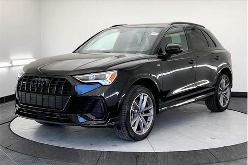 2025 Audi Q3 45 S line Premium
