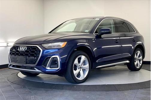 2022 Audi Q5 45 S line Prestige