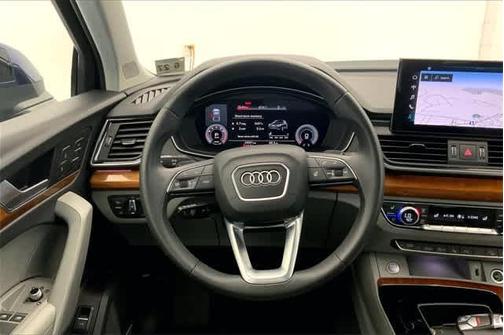 2022 Audi Q5 45 S line Prestige