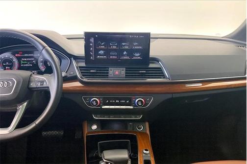 2022 Audi Q5 45 S line Premium Plus