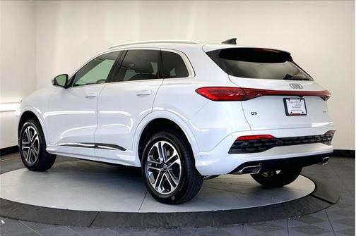 2025 Audi Q5 2.0T quattro Premium
